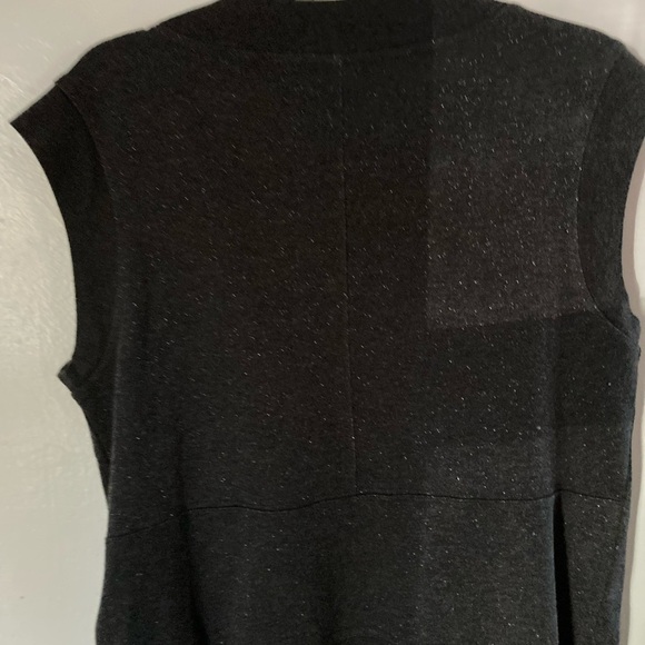 Marc By Marc Jacobs women’s gray shimmer 3/4 button down pull over vest NWOT - Picture 10 of 16